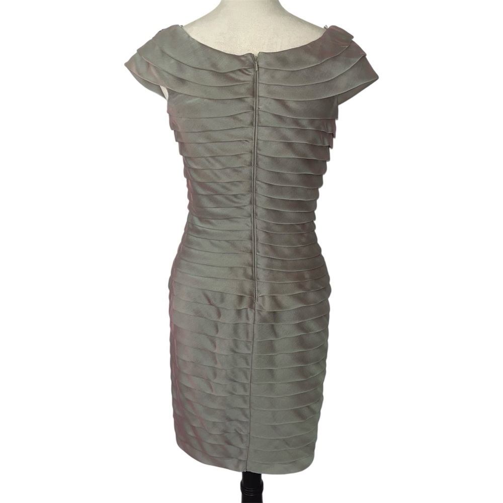 Adrianna Papell Silver Gray Ruched Beaded Sheath Cocktail Dress Size 6 - Picture 4 of 14